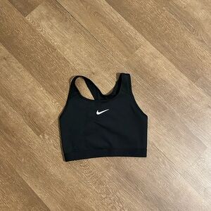 Black Nike sports bra large